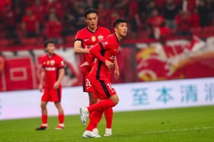 15年信誉品牌-【中超】古斯塔沃破门伤退王燊超乌龙 海港2比1梅州